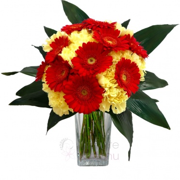 букет микс - гвоздика, мини-герберы, зелень - carnation, gerberas mini, greenery